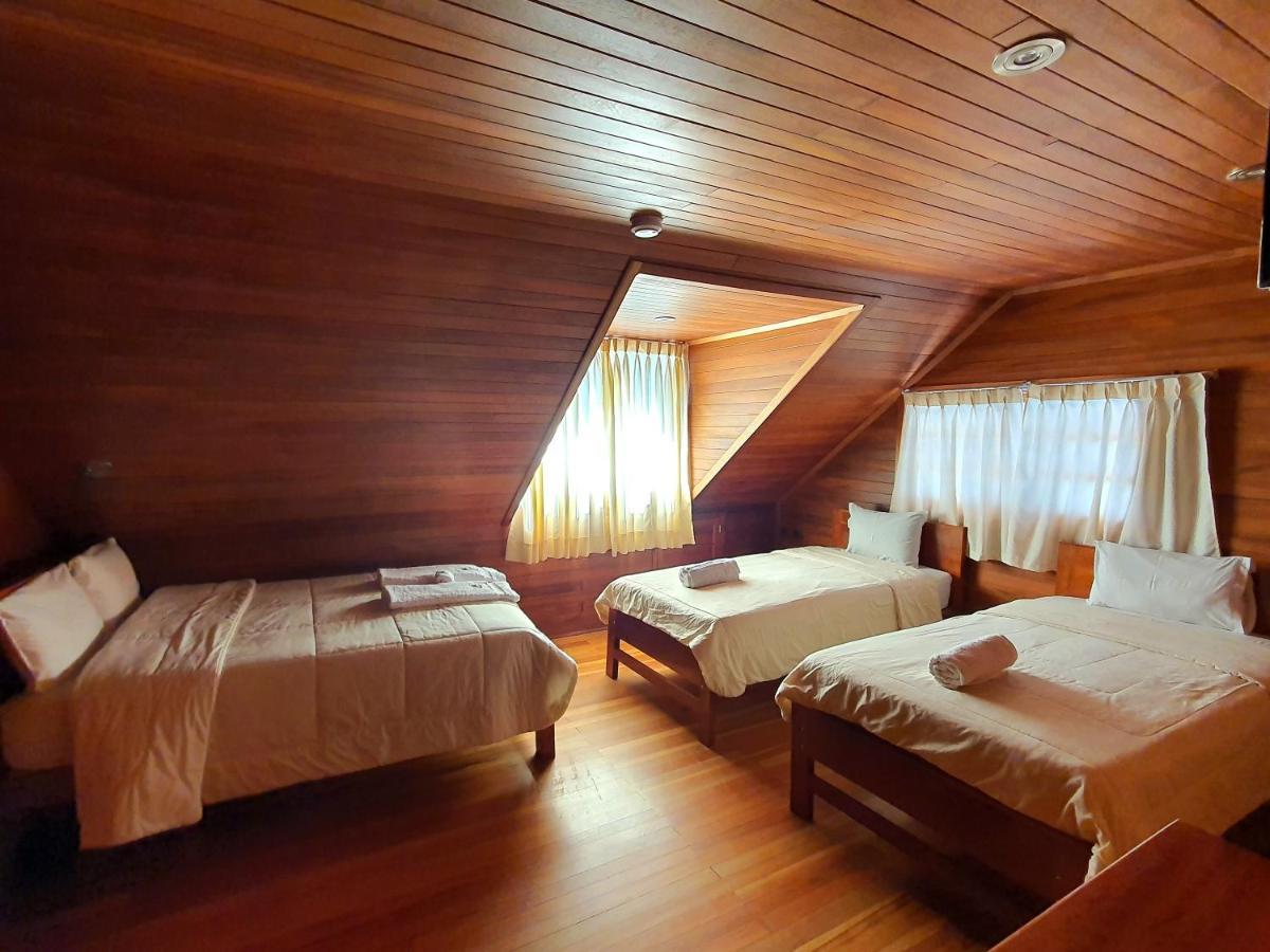 Hotel Heidinger Оксапампа Екстериор снимка