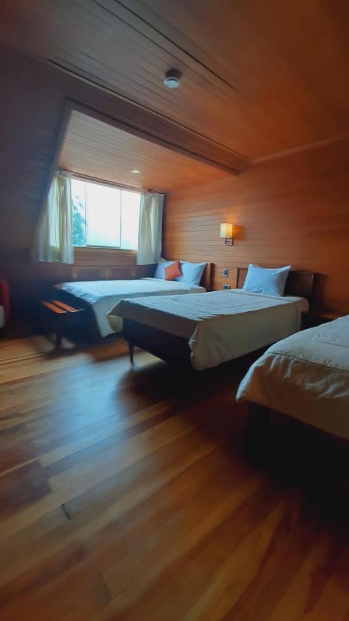 Hotel Heidinger Оксапампа Екстериор снимка