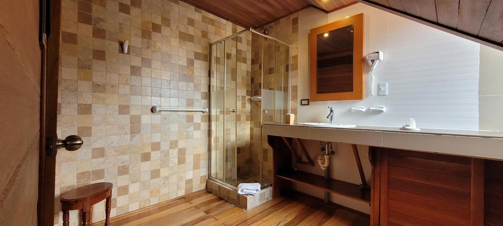 Hotel Heidinger Оксапампа Екстериор снимка